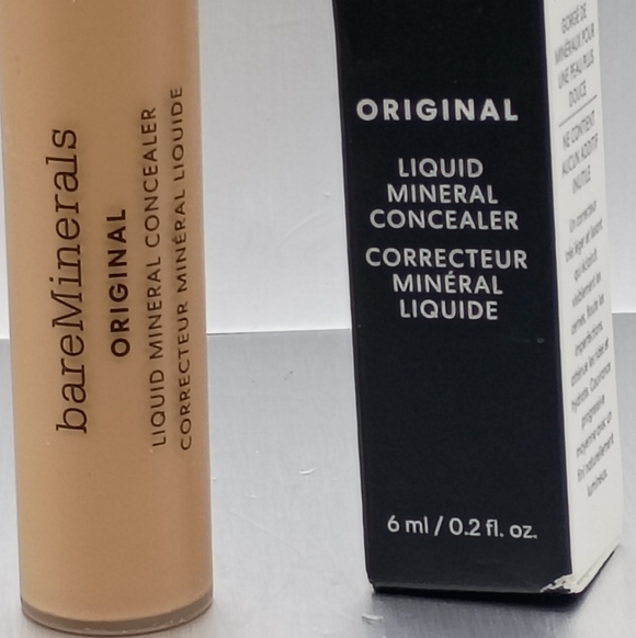 bareMinerals Original Liquid Mineral Concealer shade LIGHT/MED 2.5W - Picture 2 of 4